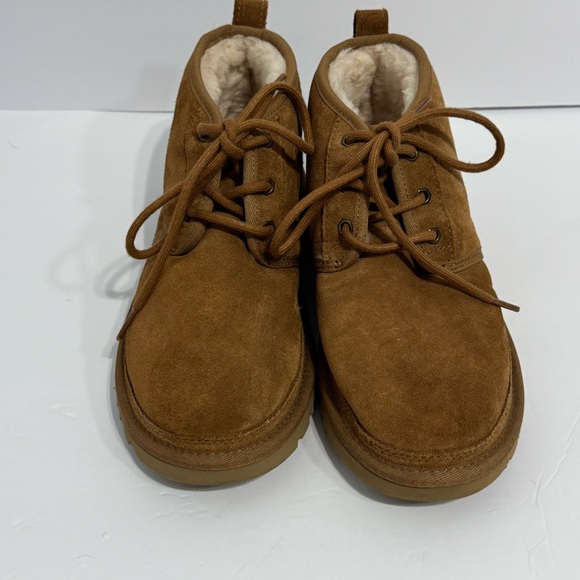 UGG Men's Brown Suede Neumel Chukka Boots size 8 - Picture 2 of 8